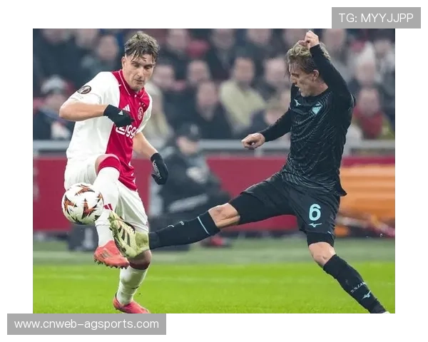 特温特对决阿贾克斯 欧战资格争夺进入白热化阶段 特温特对决阿贾克斯 欧战资格争夺进入白热化阶段